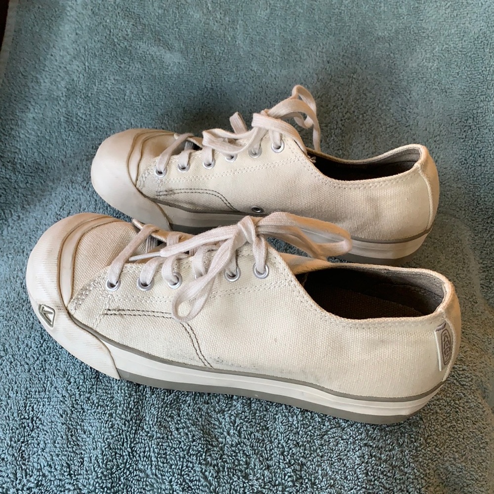 Funky, “go to” shoes for jeans, shorts, skirts.